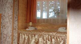 Гостиница Гостевой дом Сосны Светлогорск Двухместный номер «Комфорт» с 1 кроватью или 2 отдельными кроватями-6